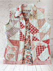 Quilt vest "strawberries and cream", XS-M