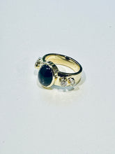 Blue Sapphire diamond ring
