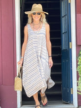 Bo-ho beautiful linen maxi dress