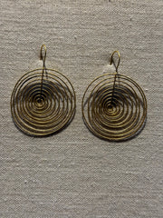 18k mesmerize ￼earrings