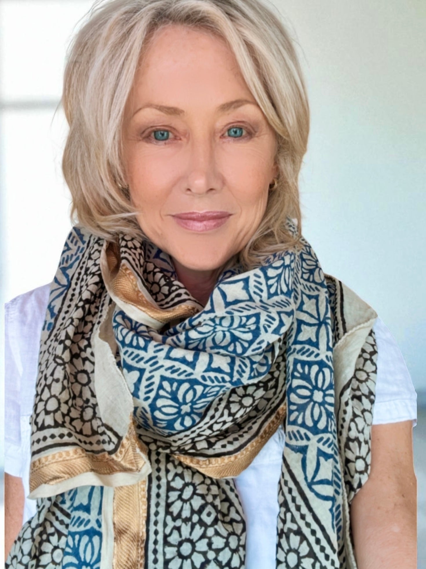 NEW Gold Silk edge Shawl scarf , blue