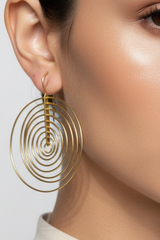 18k mesmerize ￼earrings