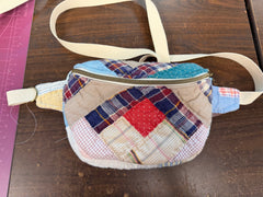 Vintage quilt Crossbody bag- going my way ♦️