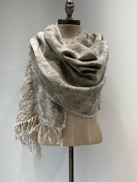 Shawl scarf fringed linen natural