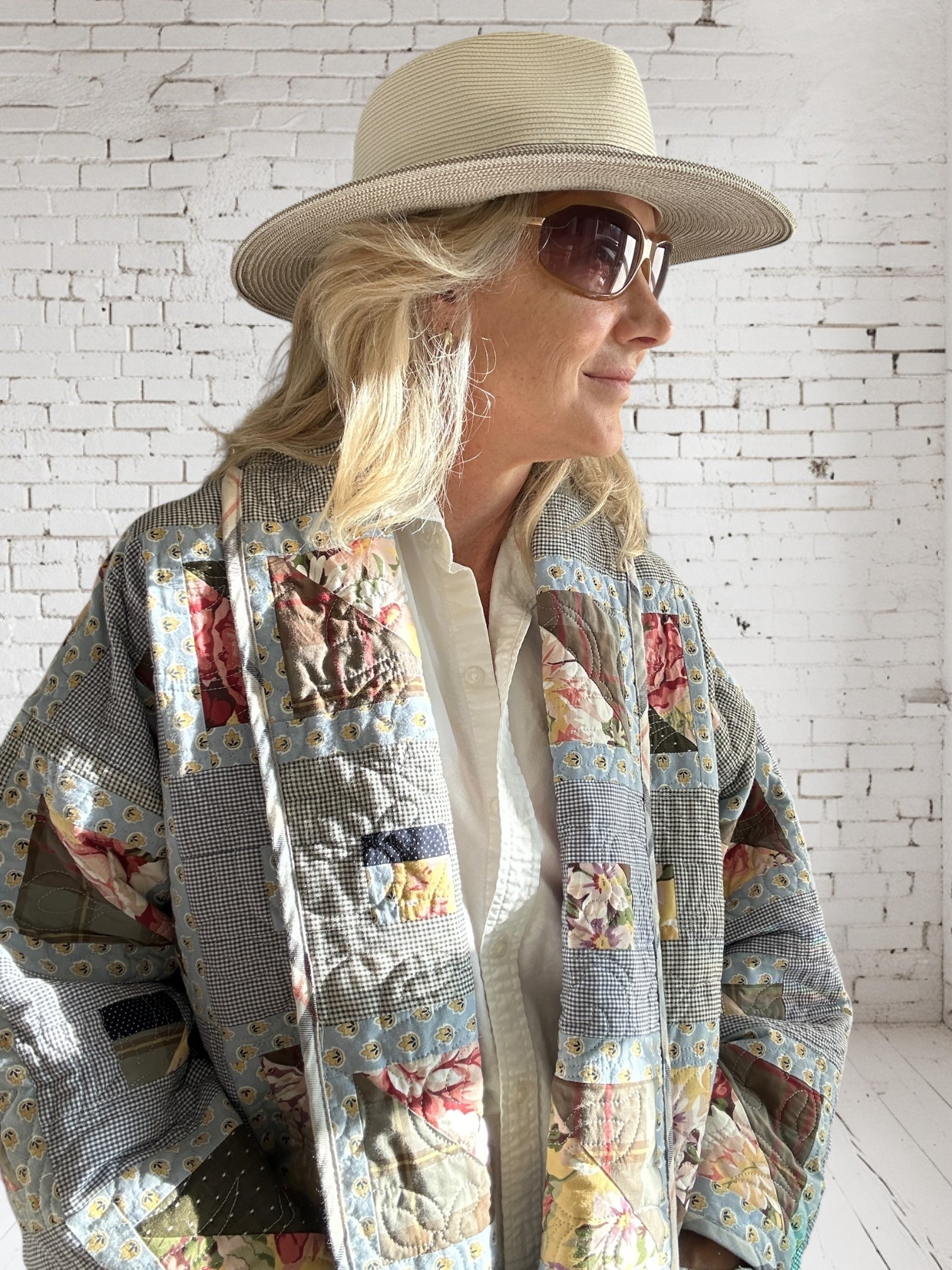 Quilt coat jacket "yellow bird " reversible