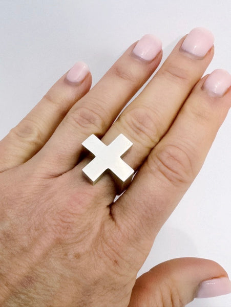 MERCY Natalie Bergman Cross ring