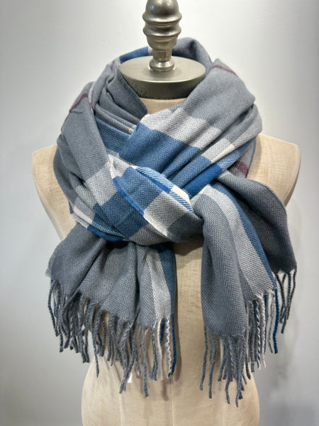 Shawl scarf fringed gray /blue