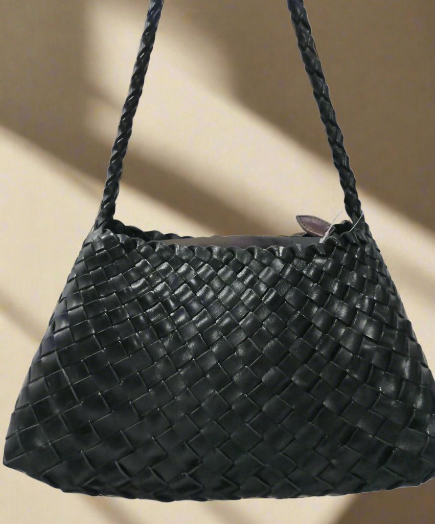 バッグ french mixed material shoulder bag black Zelieex Black Overflow Women's Shoulder Bags – ALDO