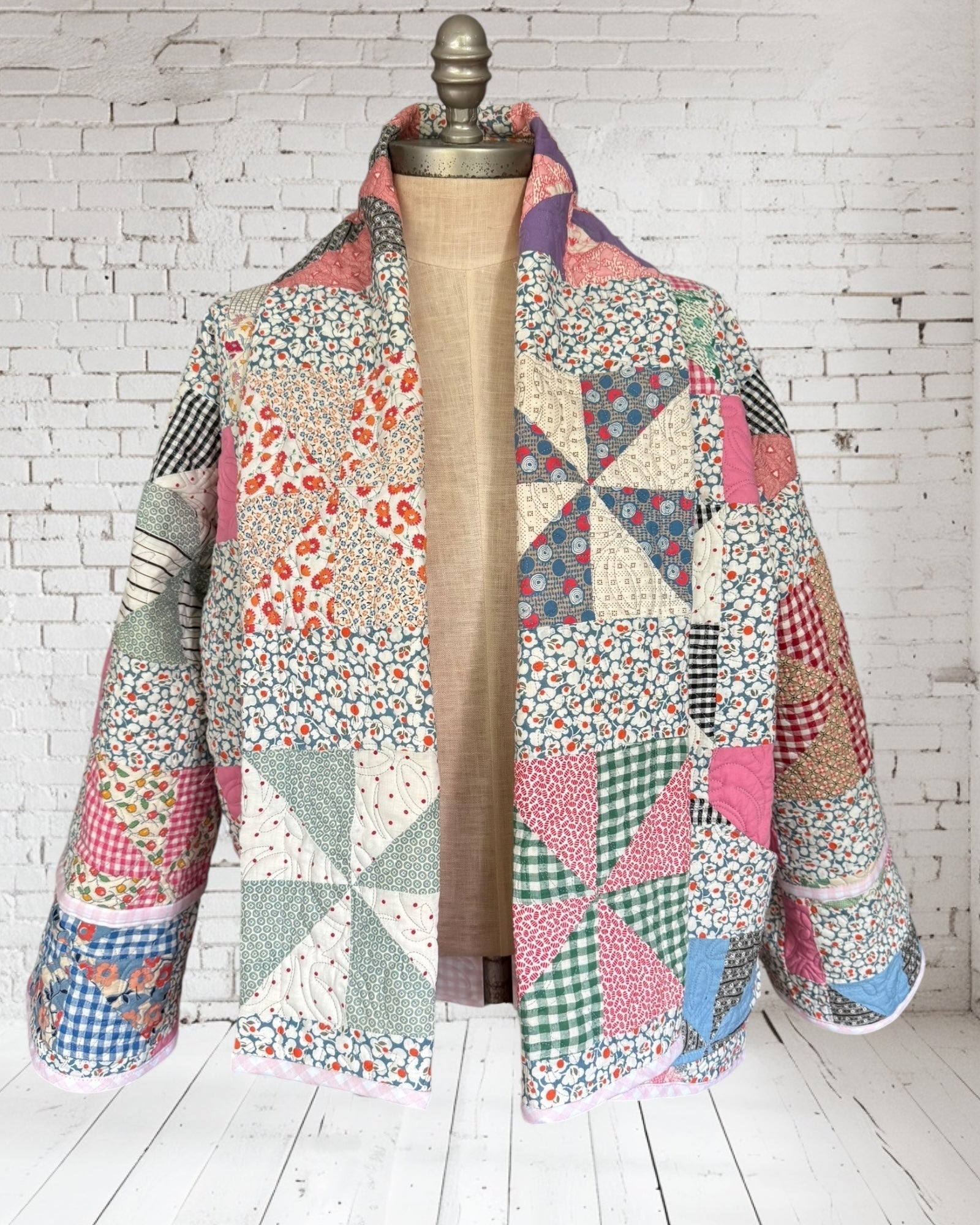 Quilt jacket “pink pinwheels “