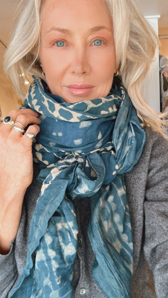 Shawl scarf dark indigo blue