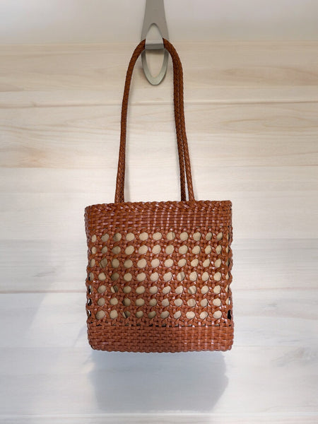 Leather open-weave shoulder bag