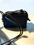 Little woven leather shoulder bag