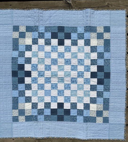 Quilt baby blue checkerboard