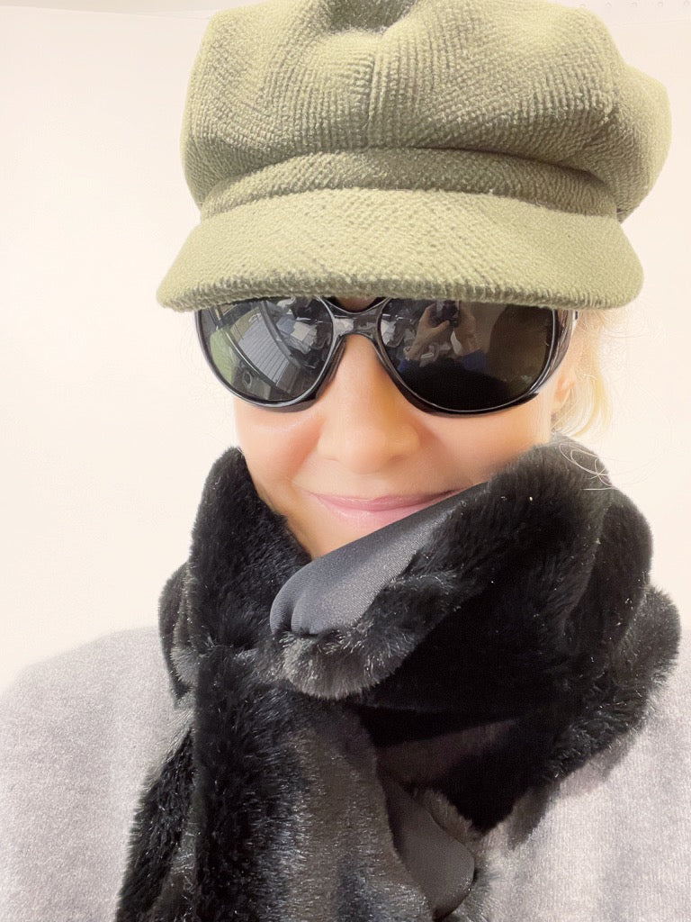 Hat- newsboy cap