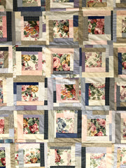 Quilt around the floral block - abigailheche