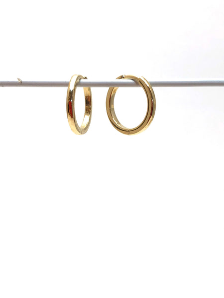 18k  yellow gold hinged hoop earring