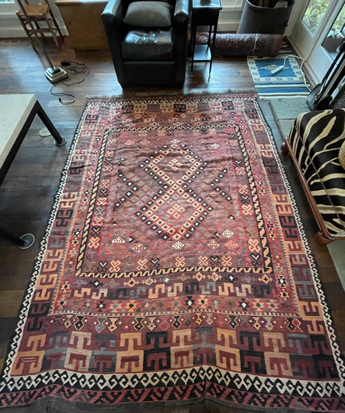 Vintage Turkish Kilim rug 7x10