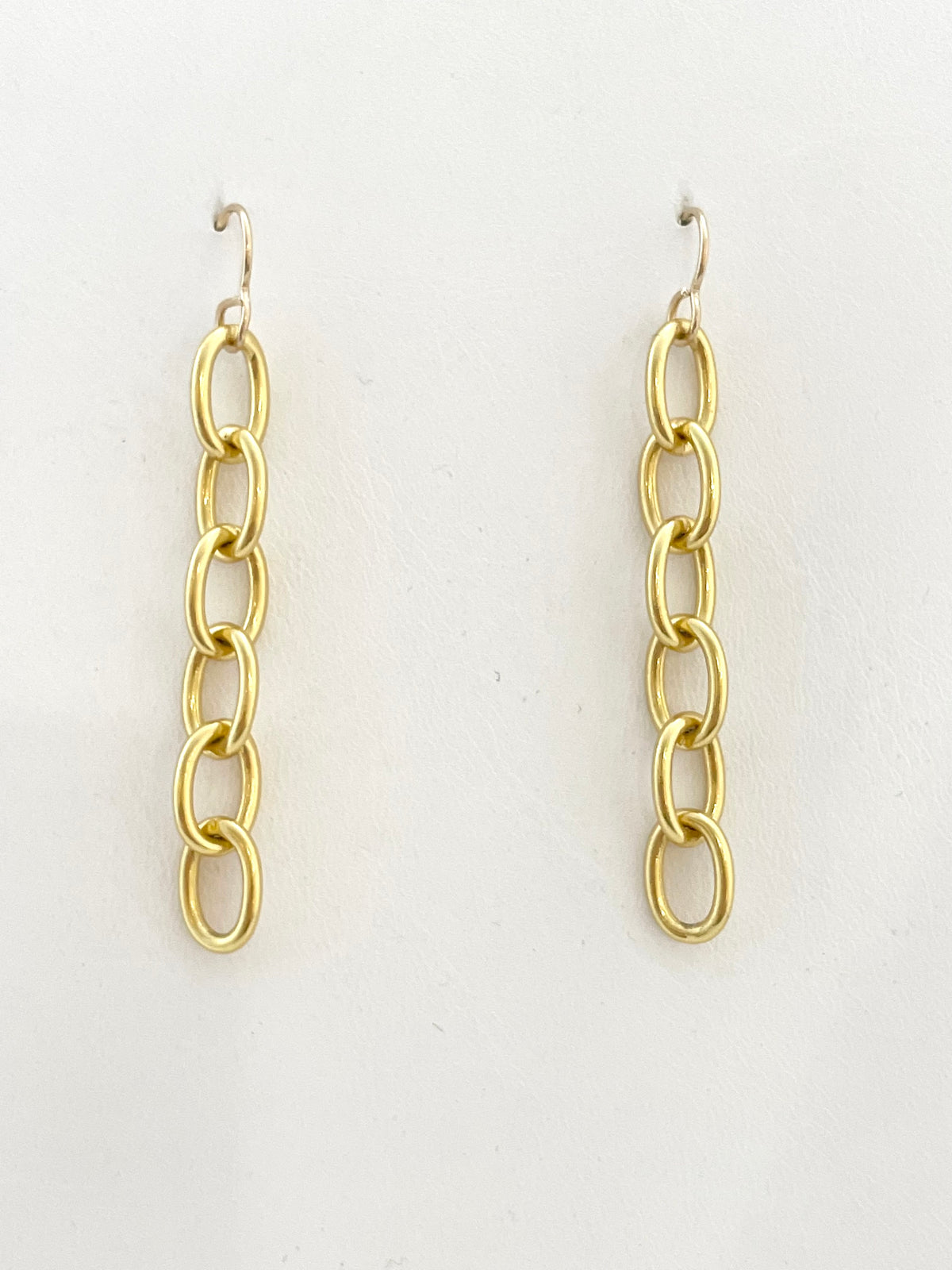 Gold link earrings 18k finish