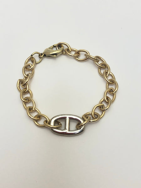 Anchor link bracelet
